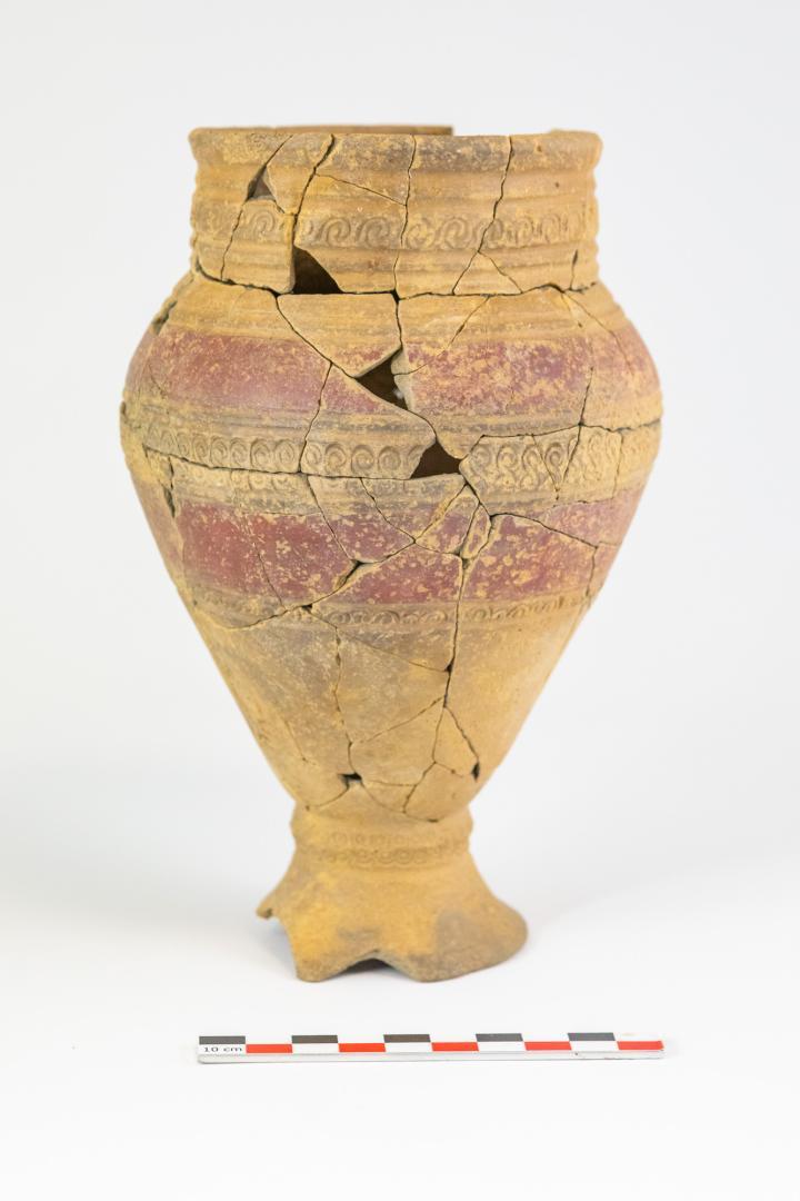 Descoperire arheologică remarcabilă într-o necropolă celtică: Bijuterii și arme din Epoca Fierului au fost găsite în stare excepțională 966204