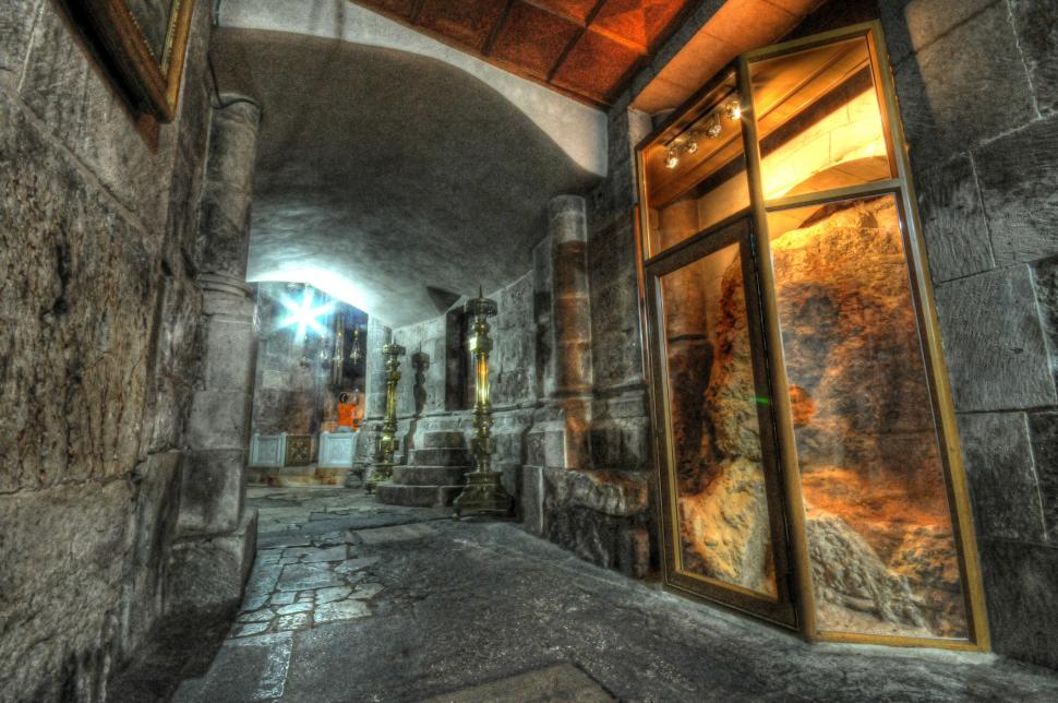 Este posibil ca arheologii tocmai să fi descoperit unde a fost mormântul lui Isus. Cheia care a ajutat la confirmarea locului 966060