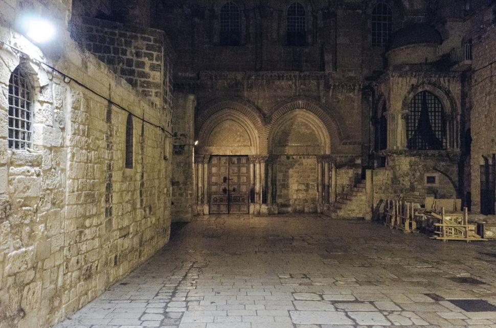 Este posibil ca arheologii tocmai să fi descoperit unde a fost mormântul lui Isus. Cheia care a ajutat la confirmarea locului 966067