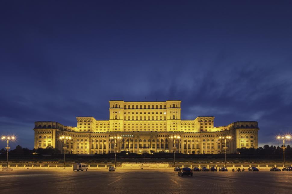 Cel mai frumos loc din România în topul Tripadvisor. Casa Poporului ocupă o poziție fruntașă, Trasfăgărășanul e abia pe locul 9 966580