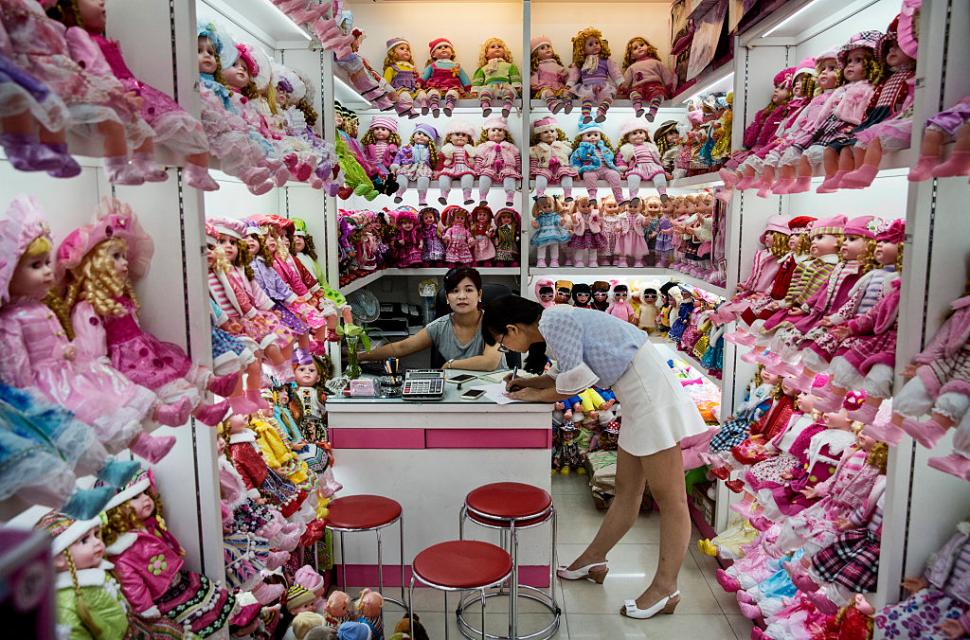 În „Orașul Crăciunului”, luminițele se sting din cauza tarifelor. Decorațiunile de sărbători ar putea fi pe cale de dispariție în SUA 966263