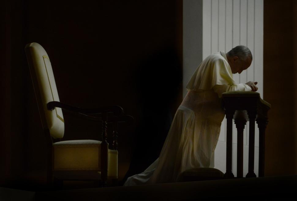 Cele mai impresionante imagini cu Papa Francisc. Momentul când s-a rugat singur în pandemie, în Piața Sf. Petru, a emoționat planeta 966720