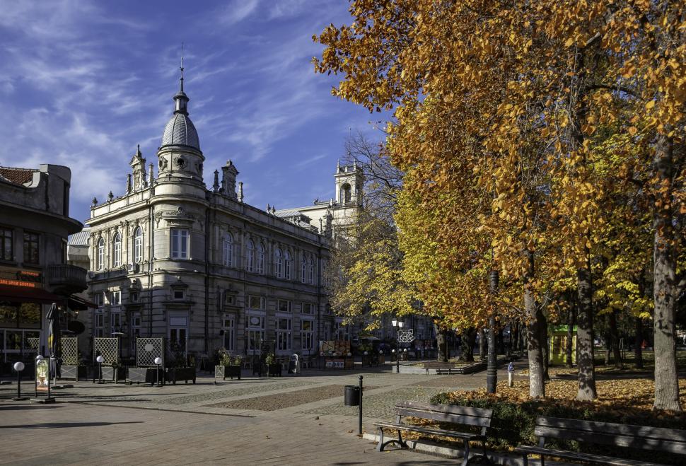 „Mica Vienă” bulgară devine destinație preferată a românilor. E la graniță, se ajunge ușor, iar restaurantele au deja meniuri în română 966710