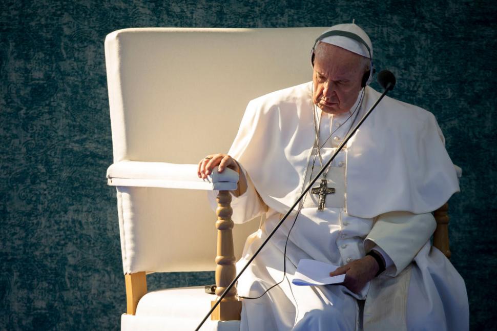 Cum a devenit Papa Francisc un simbol neașteptat al modei și cum a ajuns să fie desemnat „cel mai bine îmbrăcat bărbat” 967634