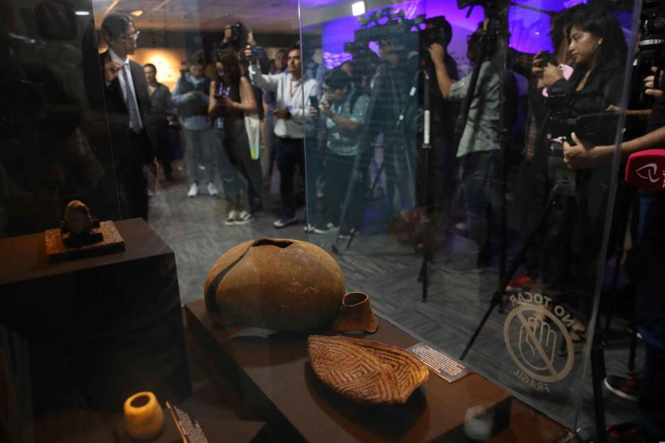 Descoperire arheologică rară, într-o fostă groapă de gunoi: A fost găsit mormântul unei tinere de rang înalt din civilizația Caral 967815