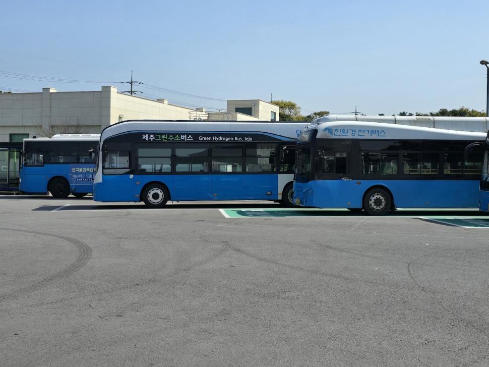 Jeju: insula unde viitorul e verde, trecutul doare, iar femeile își pot ține respirația sub apă minute în șir 967905