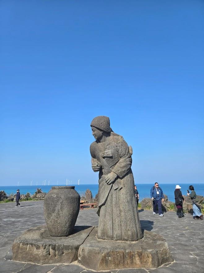 Jeju: insula unde viitorul e verde, trecutul doare, iar femeile își pot ține respirația sub apă minute în șir 967909