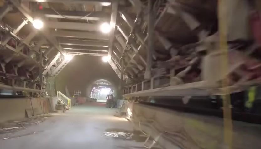 Imagini cu tunelul Daniela de pe autostrada Sibiu-Pitești. Astăzi este deschis vizitatorilor 968192