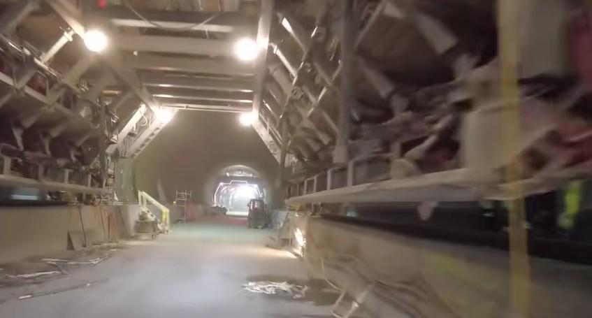 Imagini cu tunelul Daniela de pe autostrada Sibiu-Pitești. Astăzi este deschis vizitatorilor 968193