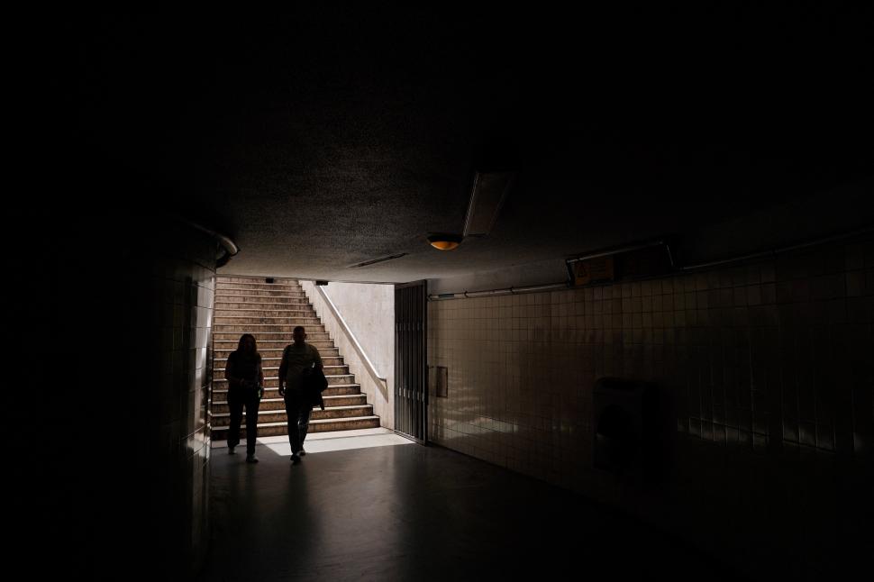 Haos total în Spania din cauza blackout-ului: Orașe paralizate, trenuri blocate în câmp, aeroporturi închise și spitale în beznă 968450