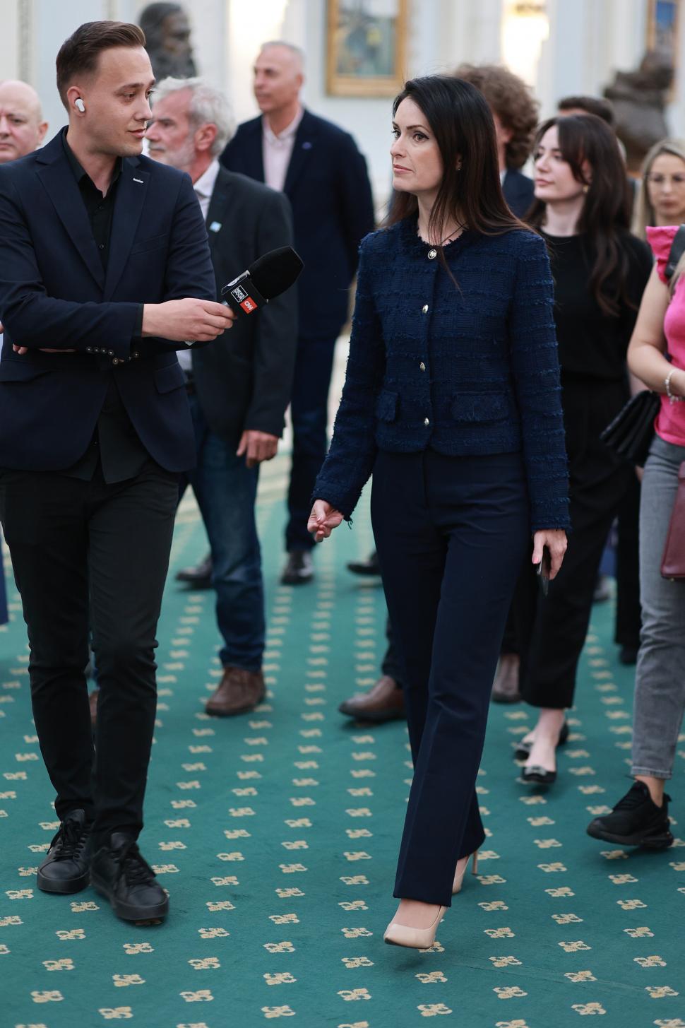 Culisele celei mai importante dezbateri înaintea alegerilor prezidențiale. Ce nu s-a văzut la televizor 969019