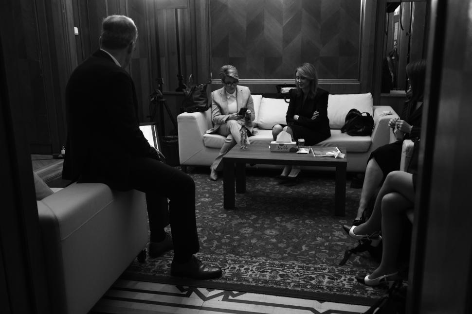 Culisele celei mai importante dezbateri înaintea alegerilor prezidențiale. Ce nu s-a văzut la televizor 969024