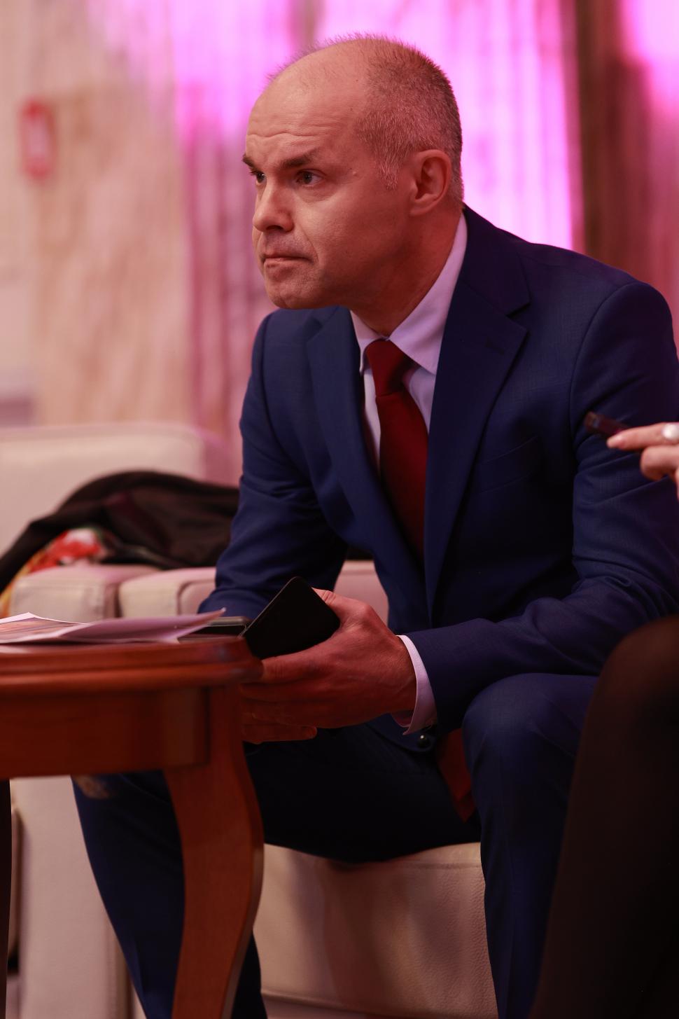 Culisele celei mai importante dezbateri înaintea alegerilor prezidențiale. Ce nu s-a văzut la televizor 969041