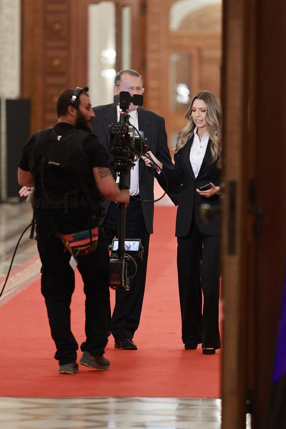 Culisele celei mai importante dezbateri înaintea alegerilor prezidențiale. Ce nu s-a văzut la televizor 969047