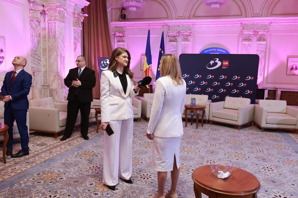 Culisele celei mai importante dezbateri înaintea alegerilor prezidențiale. Ce nu s-a văzut la televizor 969052