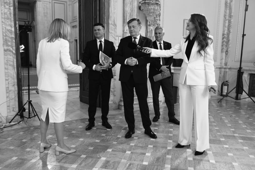 Culisele celei mai importante dezbateri înaintea alegerilor prezidențiale. Ce nu s-a văzut la televizor 969082