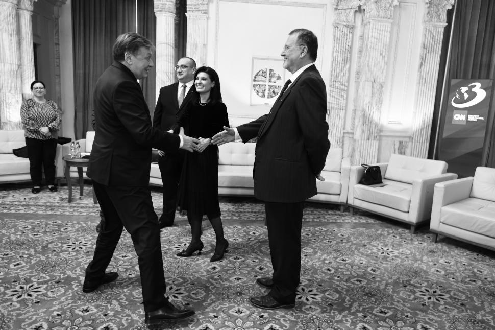 Culisele celei mai importante dezbateri înaintea alegerilor prezidențiale. Ce nu s-a văzut la televizor 969092