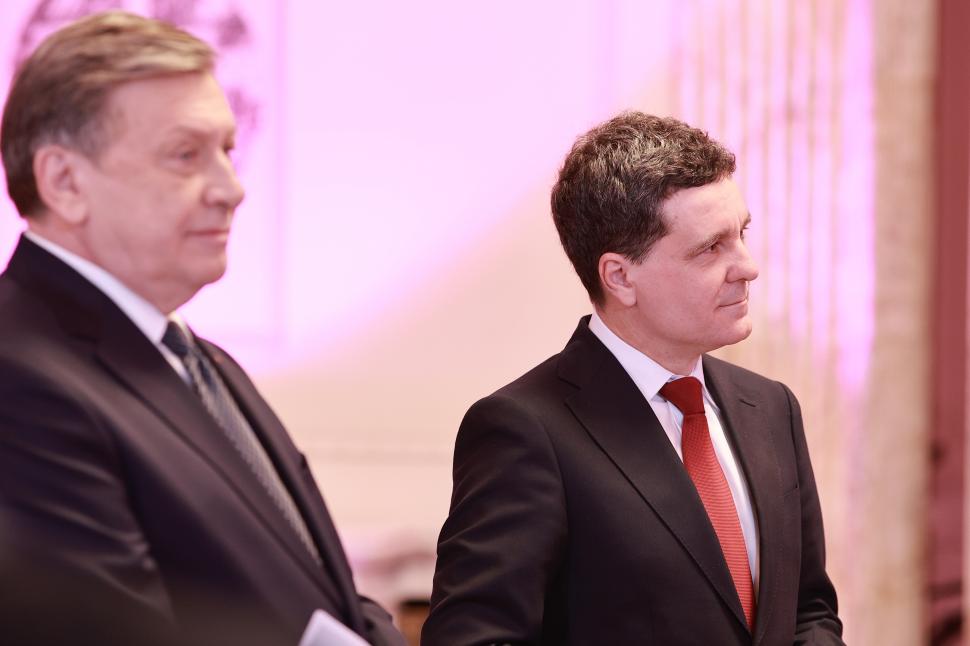 Culisele celei mai importante dezbateri înaintea alegerilor prezidențiale. Ce nu s-a văzut la televizor 969129