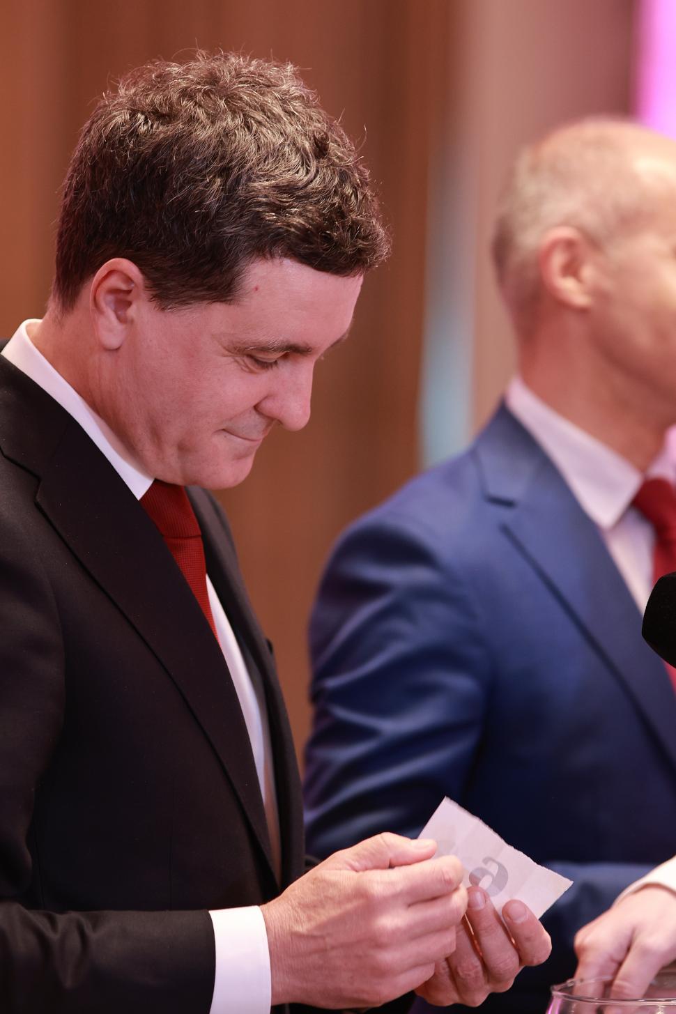 Culisele celei mai importante dezbateri înaintea alegerilor prezidențiale. Ce nu s-a văzut la televizor 969130