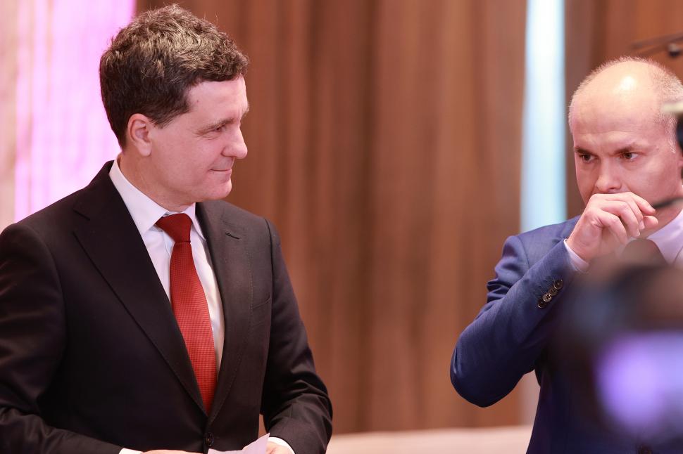 Culisele celei mai importante dezbateri înaintea alegerilor prezidențiale. Ce nu s-a văzut la televizor 969133