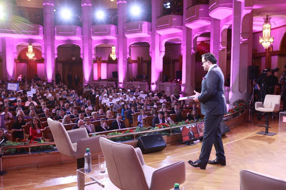 Culisele celei mai importante dezbateri înaintea alegerilor prezidențiale. Ce nu s-a văzut la televizor 969143