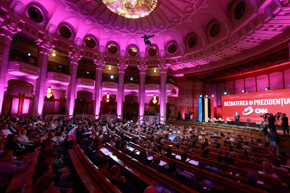 Culisele celei mai importante dezbateri înaintea alegerilor prezidențiale. Ce nu s-a văzut la televizor 969150