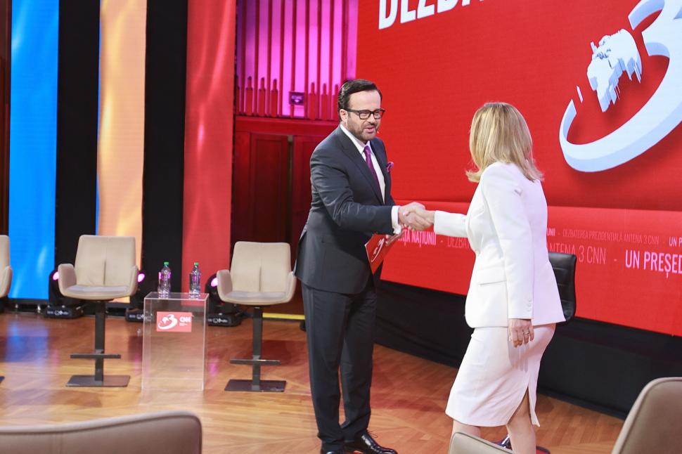 Culisele celei mai importante dezbateri înaintea alegerilor prezidențiale. Ce nu s-a văzut la televizor 969151