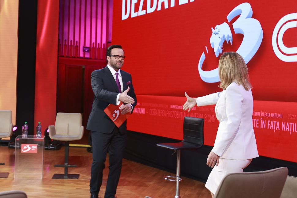 Culisele celei mai importante dezbateri înaintea alegerilor prezidențiale. Ce nu s-a văzut la televizor 969152