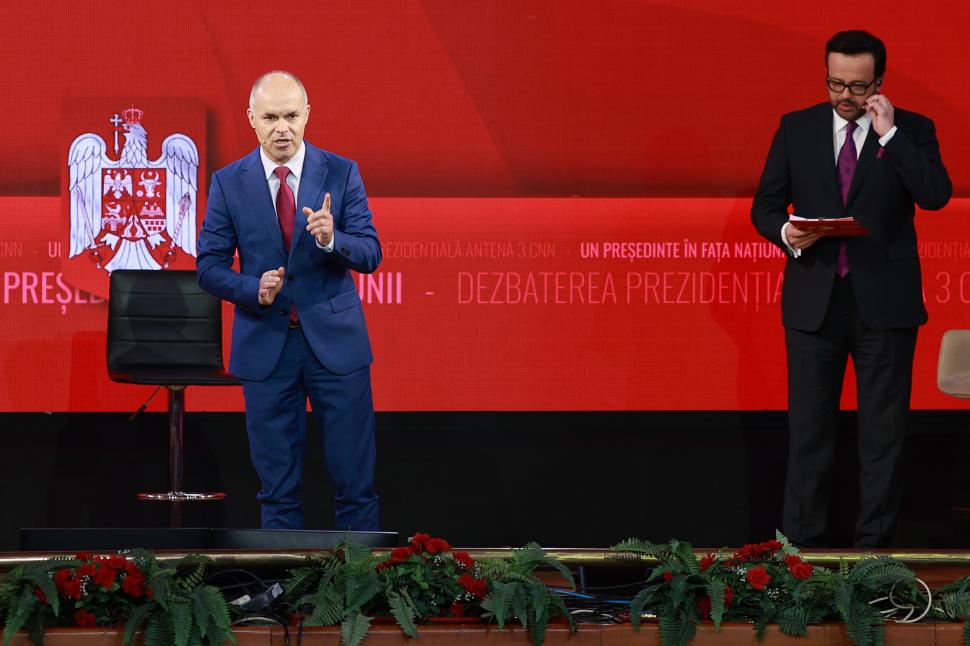 Culisele celei mai importante dezbateri înaintea alegerilor prezidențiale. Ce nu s-a văzut la televizor 969179