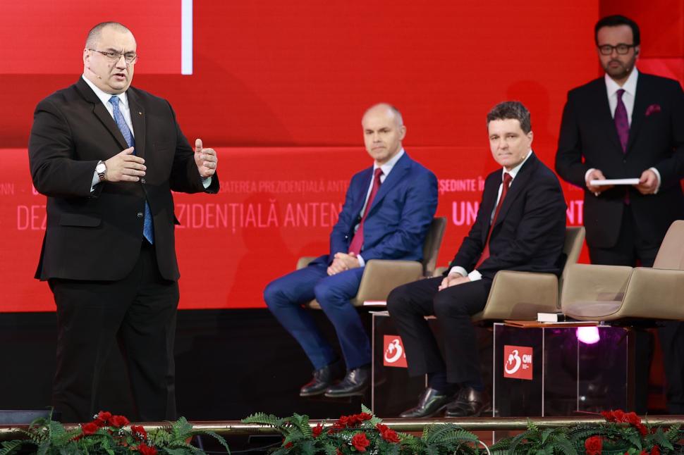 Culisele celei mai importante dezbateri înaintea alegerilor prezidențiale. Ce nu s-a văzut la televizor 969186