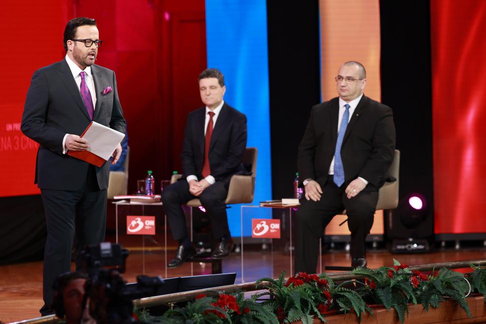 Culisele celei mai importante dezbateri înaintea alegerilor prezidențiale. Ce nu s-a văzut la televizor 969190