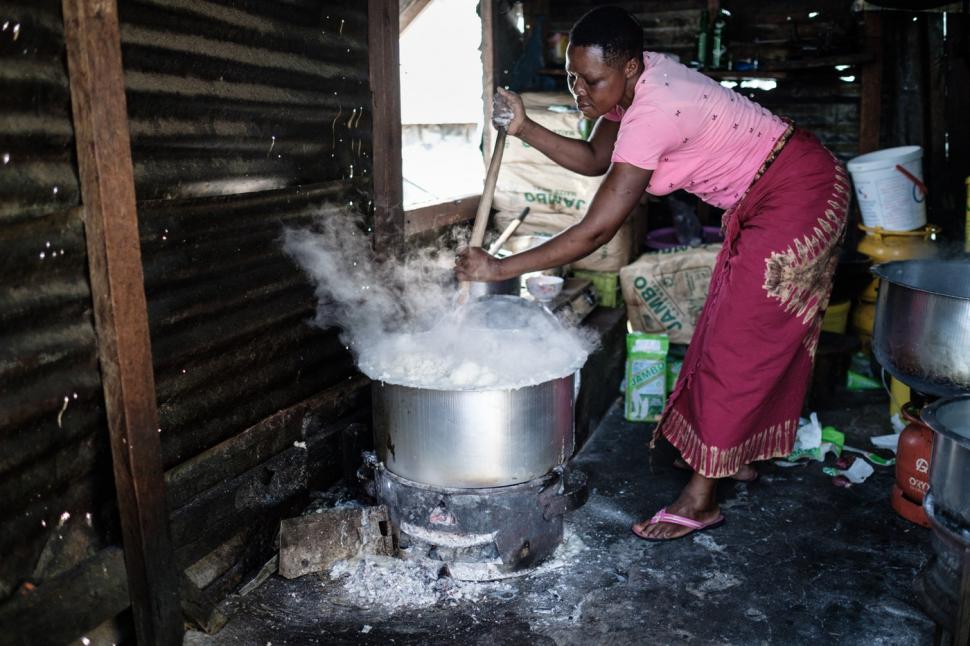 Insula cât un teren de fotbal pe care 150 de oameni își au casele. Are baruri, hoteluri și seamănă cu o țestoasă de tablă 968818