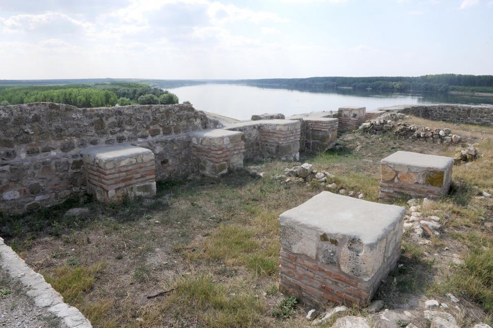 Obiective turistice în județul Constanța. Locuri de vizitat în drum spre mare 966314