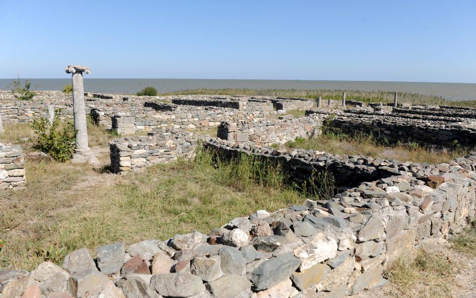 Obiective turistice în județul Constanța. Locuri de vizitat în drum spre mare 966316