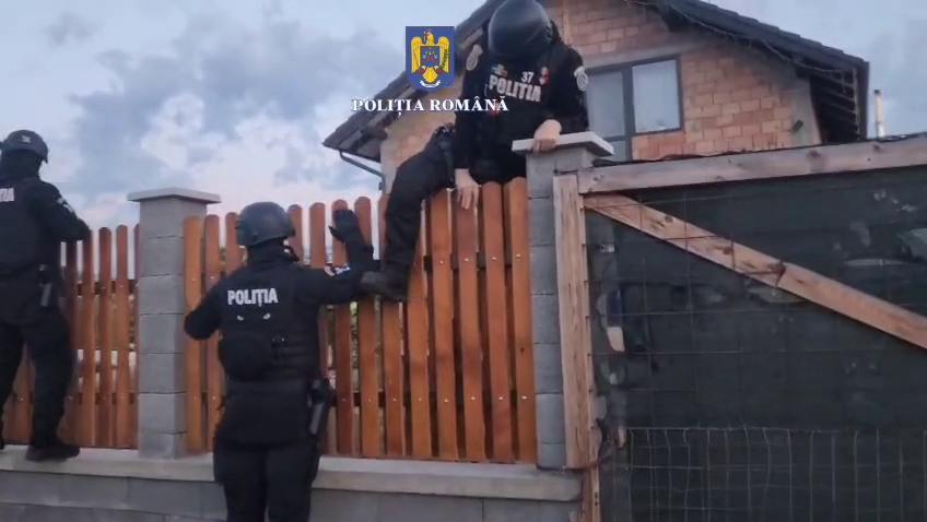 28 de șoferi de autobuz din Brașov au fost arestați pentru furt de motorină 969393