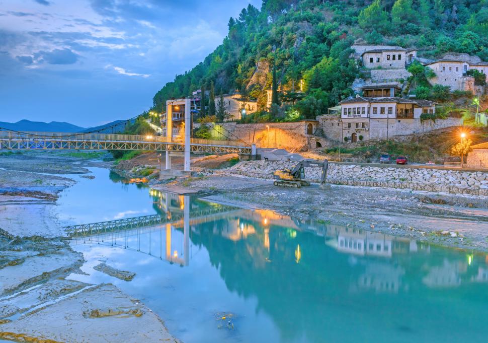 Doi americani care au călătorit în toată lumea au ajuns și în Albania și au rămas aici: „Este favorita noastră”. Ce au descoperit acolo 969599