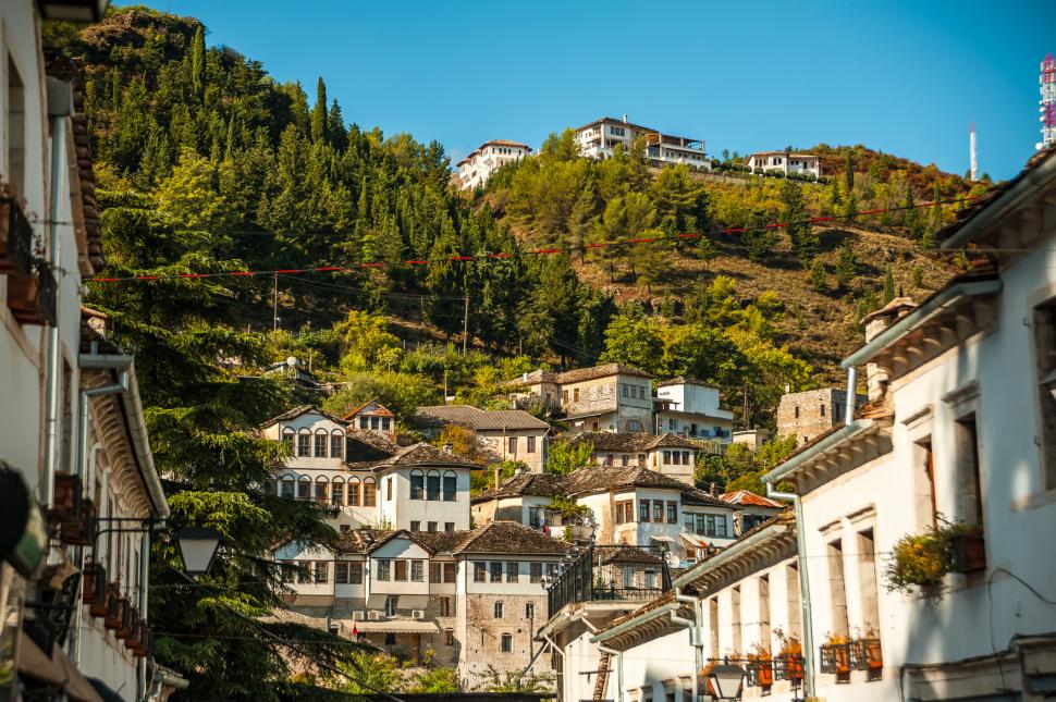 Doi americani care au călătorit în toată lumea au ajuns și în Albania și au rămas aici: „Este favorita noastră”. Ce au descoperit acolo 969602