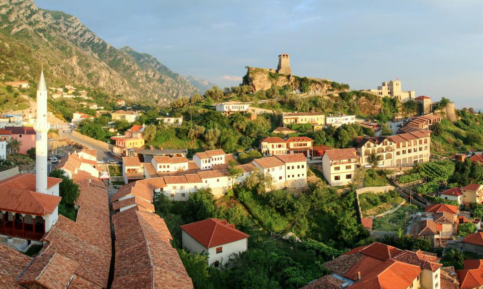 Doi americani care au călătorit în toată lumea au ajuns și în Albania și au rămas aici: „Este favorita noastră”. Ce au descoperit acolo 969610