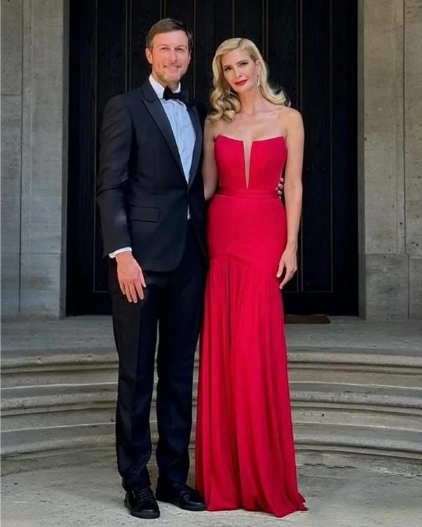 Povestea româncei care le-a îmbrăcat pe Ivanka Trump și Cindy Crawford. Cum a reușit Alina Cîrstea să dea lovitura la Hollywood 969299