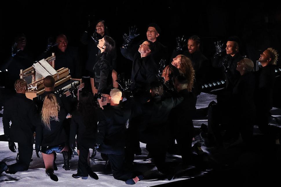 Lady Gaga a făcut spectacol la concertul gratuit din Rio de Janeiro. 2,1 milioane de fani s-au înghesuit să o audă cântând live 969756