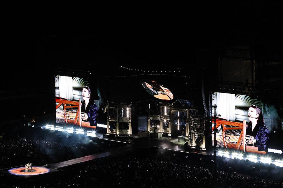 Lady Gaga a făcut spectacol la concertul gratuit din Rio de Janeiro. 2,1 milioane de fani s-au înghesuit să o audă cântând live 969770