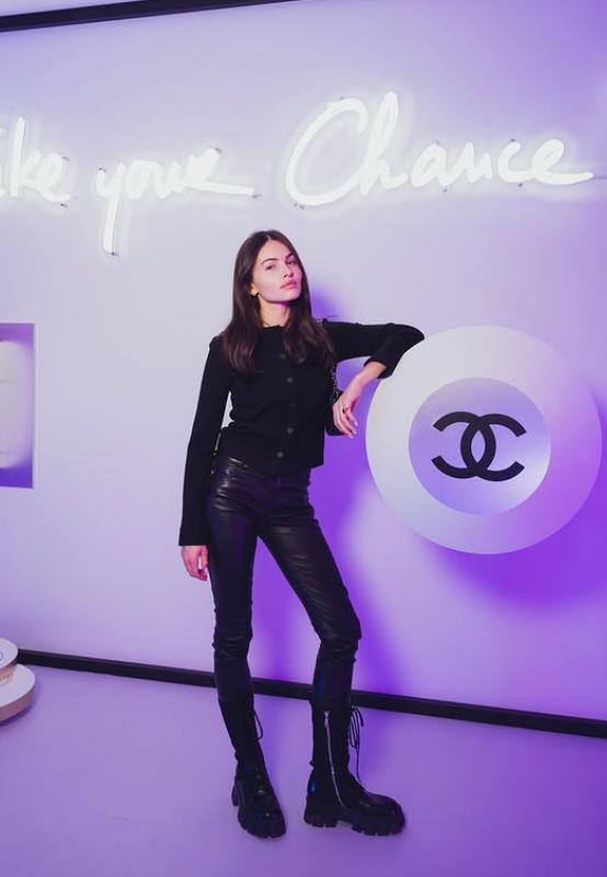 La 6 ani a fost declarată „cea mai frumoasă fetiță din lume”. Acum, la 24 de ani, Thylane Blondeau arată cu totul diferit 970699