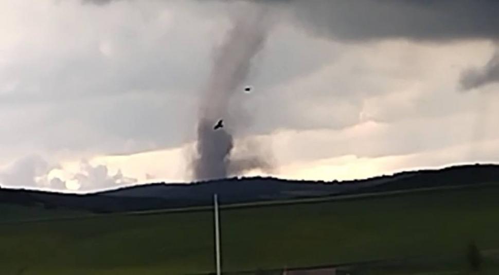 Momentul în care se formează o tornadă în Tulcea. Mesaj RO-Alert de vreme extremă 970852