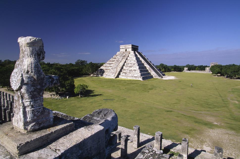 Descoperire inedită la Chichen Itza. Care e secretul pigmentului albastru mayaș, folosit de preoții civilizației antice 970958