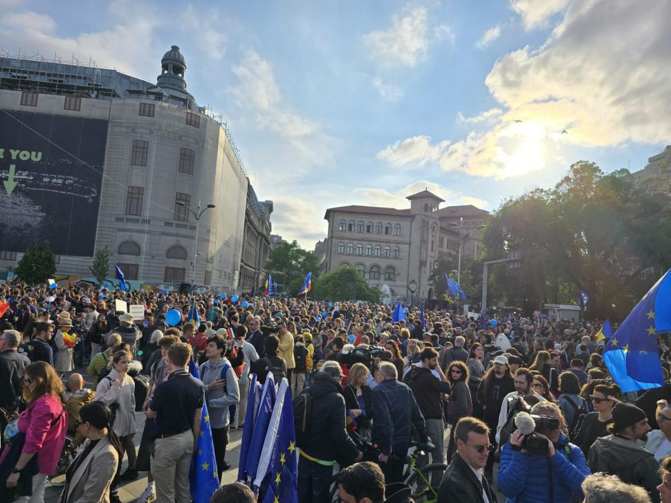 Fără huiduieli și fără frică. România care vrea să rămână în Europa a ieșit în stradă 971473