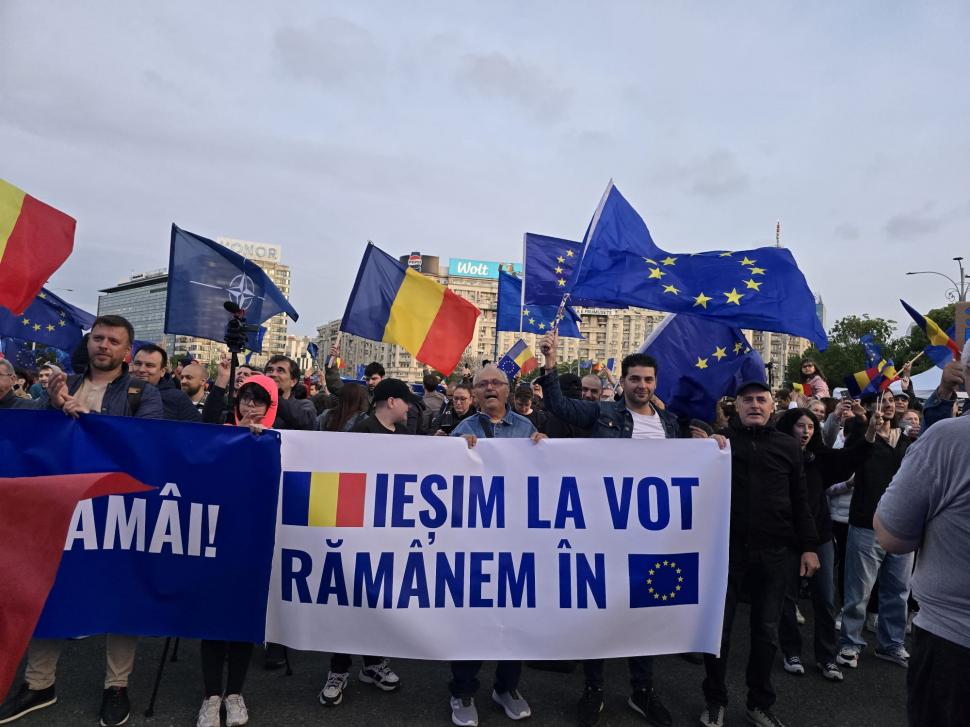 Fără huiduieli și fără frică. România care vrea să rămână în Europa a ieșit în stradă 971500