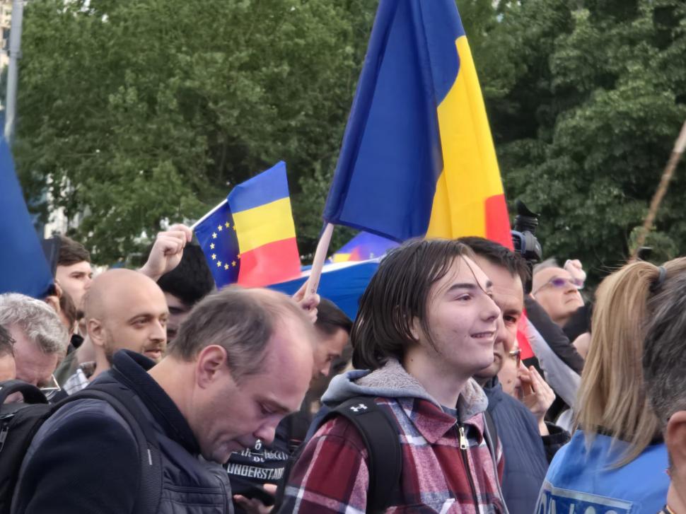 Fără huiduieli și fără frică. România care vrea să rămână în Europa a ieșit în stradă 971504