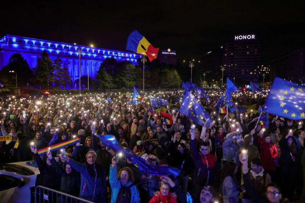 Fără huiduieli și fără frică. România care vrea să rămână în Europa a ieșit în stradă 971535