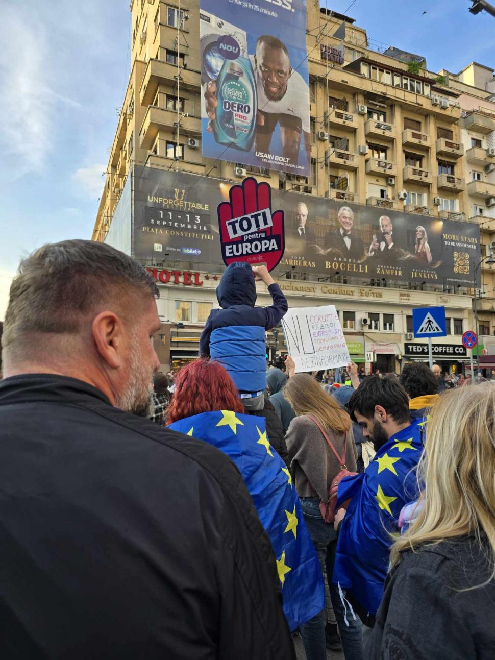 „Un singur drum: Europa!”. Mitinguri pro-UE în București și în mai multe orașe din țară 971432