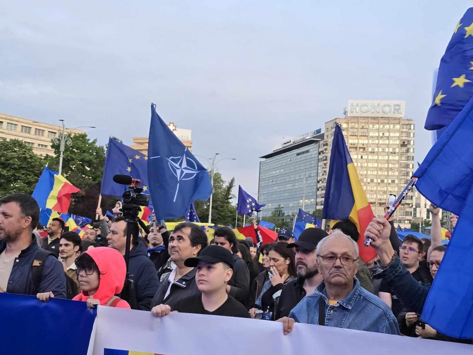 „Un singur drum: Europa!”. Mitinguri pro-UE în București și în mai multe orașe din țară 971447